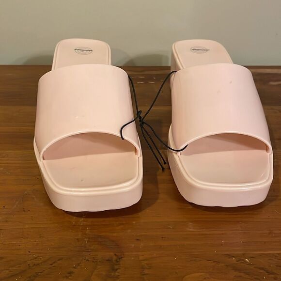 Urban Outfitters Pink Vista Jelly Platform Heeled Sandals - Picture 2 of 7